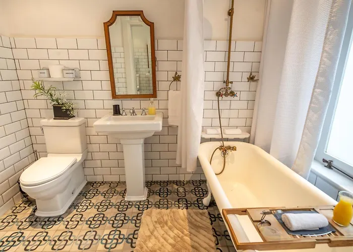 Casa Chapulin-mexican Eclectic In Roma Norte Villa