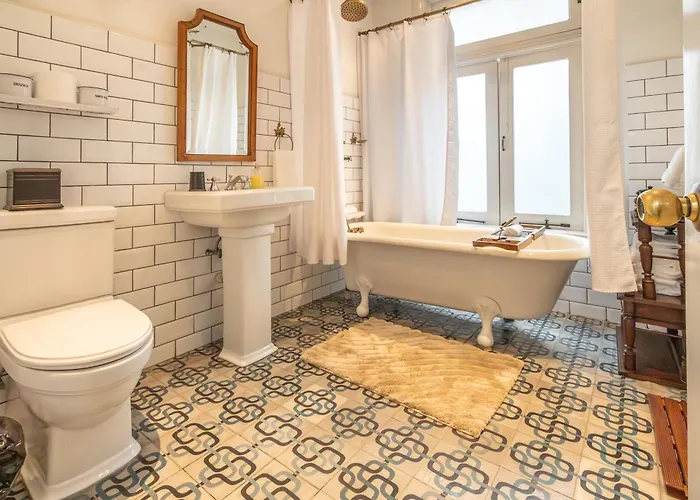Casa Chapulin-mexican Eclectic In Roma Norte
