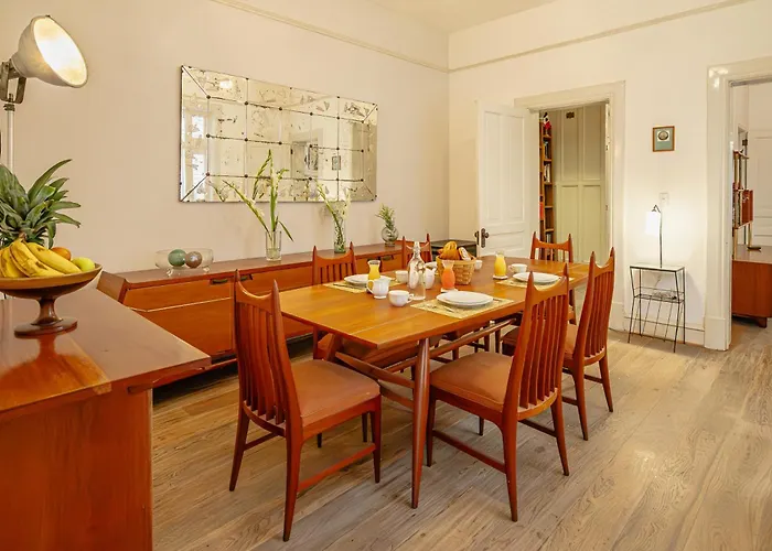 Villa Casa Chapulin-mexican Eclectic In Roma Norte